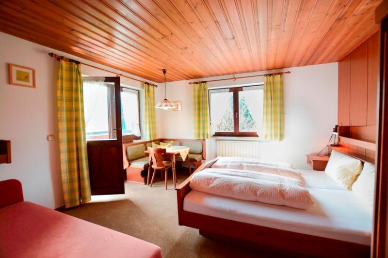 Zirbelstube Hotel Reit im Winkl Buitenkant foto